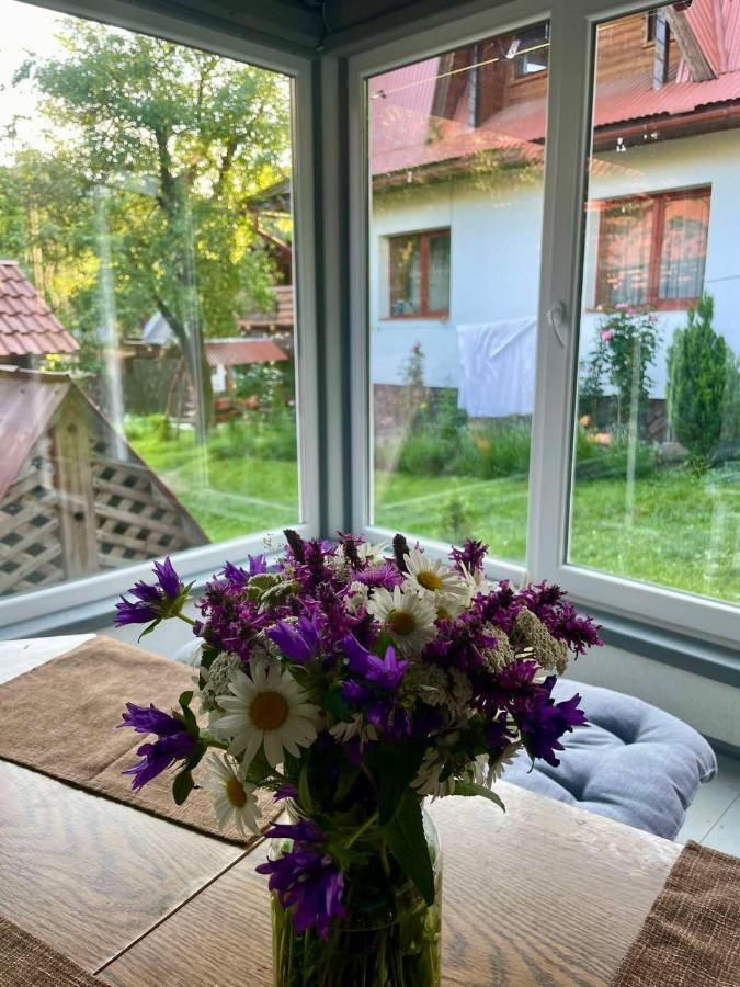 Лісова Хатинка Apartamento Kelechin Exterior foto