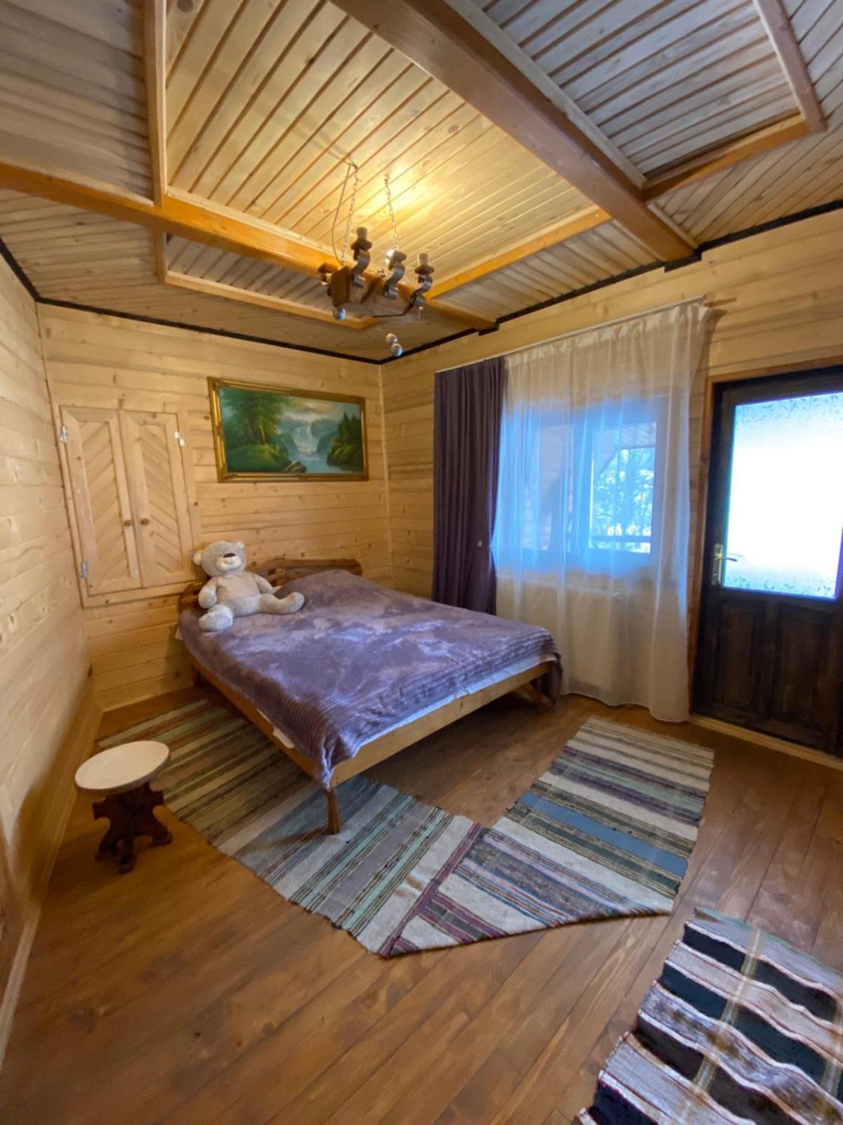 Лісова Хатинка Apartamento Kelechin Exterior foto