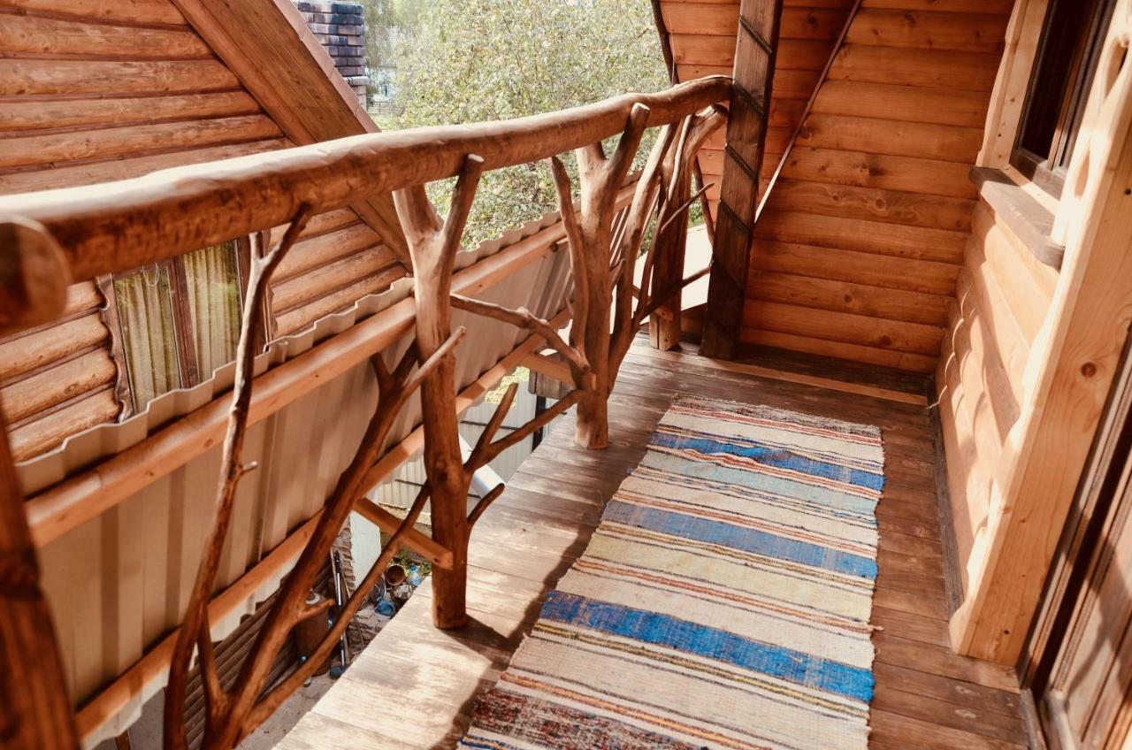 Лісова Хатинка Apartamento Kelechin Exterior foto